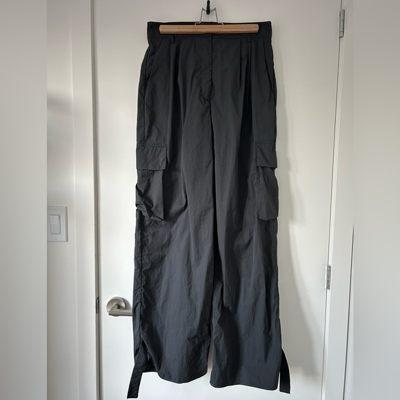 HIGH RISE CARGO PANTS - Picture 4 of 11